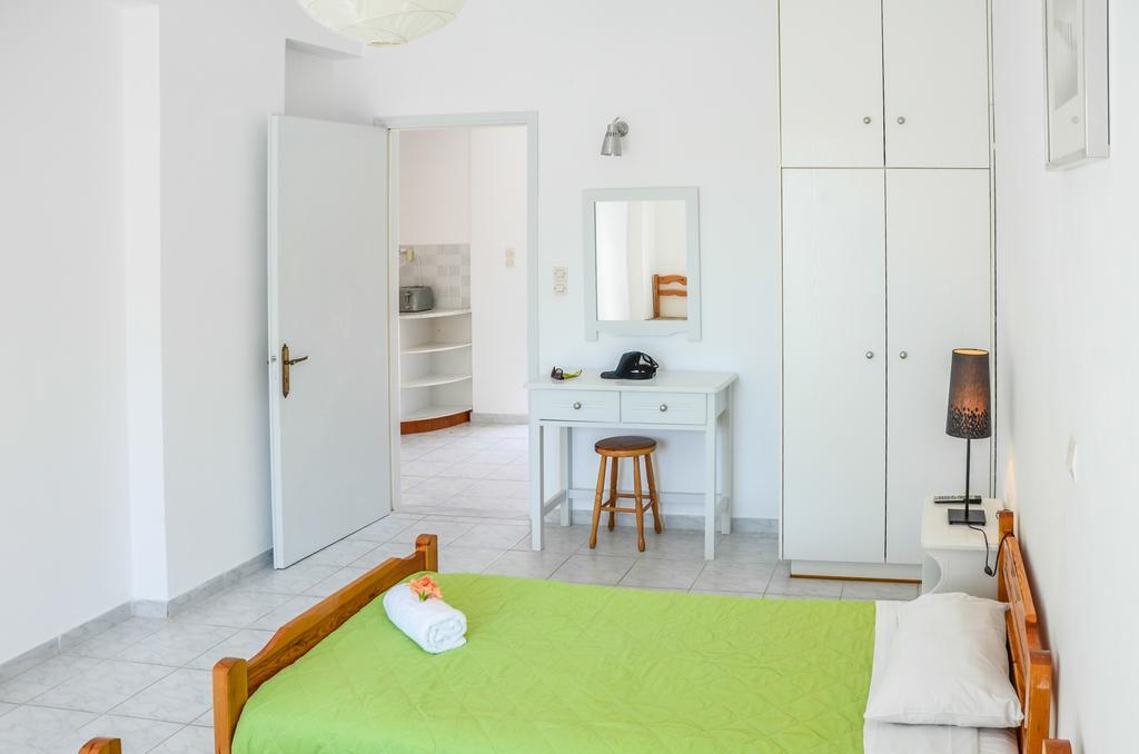 Olive Grove Apts Lithakia エクステリア 写真