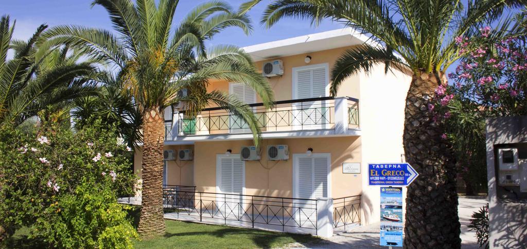 Olive Grove Apts Lithakia エクステリア 写真
